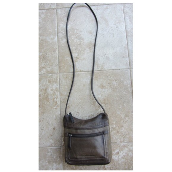 Stone Mountain Distressed Aged Patina Leather Crossbody Shoulder Purse 8" X 7" - Picture 1 of 7
